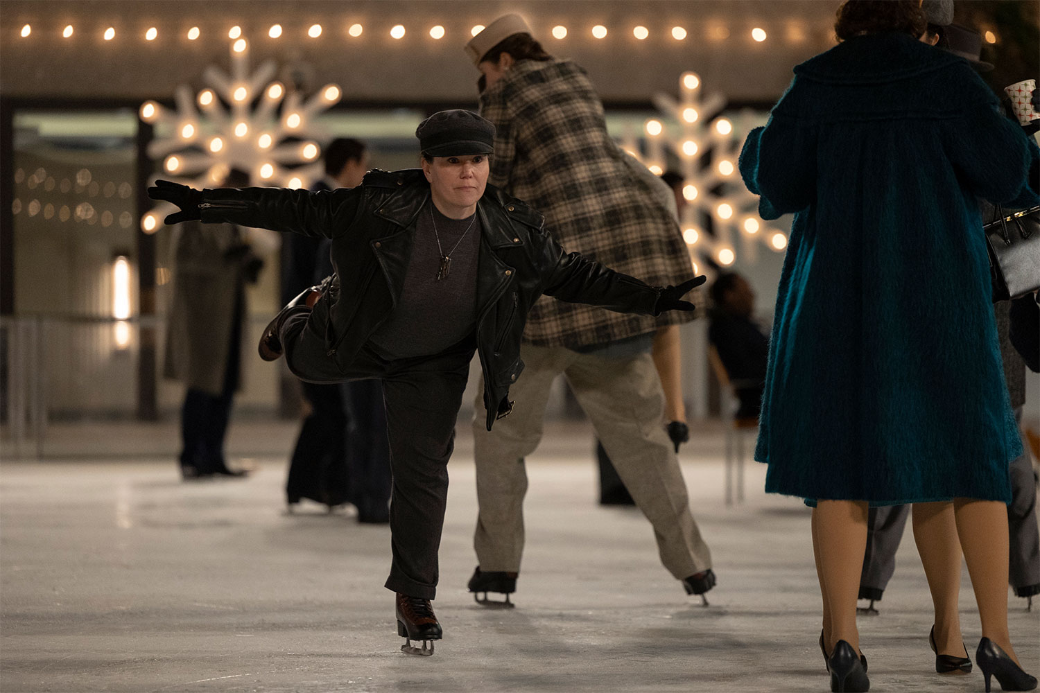 susie-ice-skating-in-marvelous-mrs-maisel